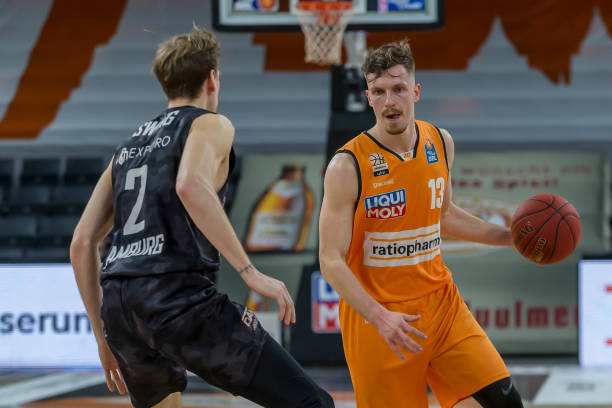 则因全队健 则因全队健