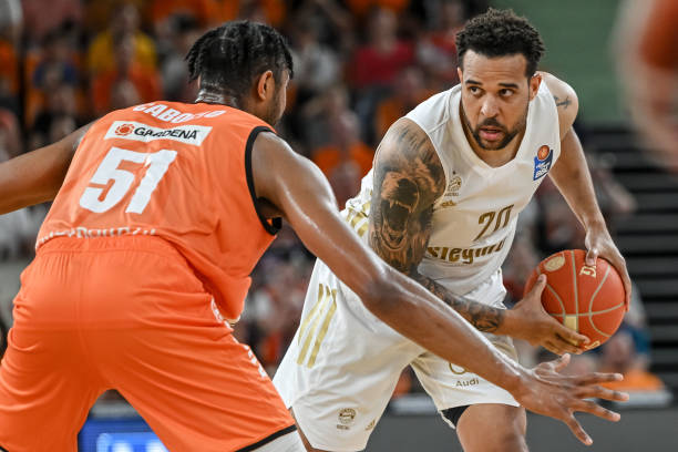 帕尔马与多 帕尔马与多